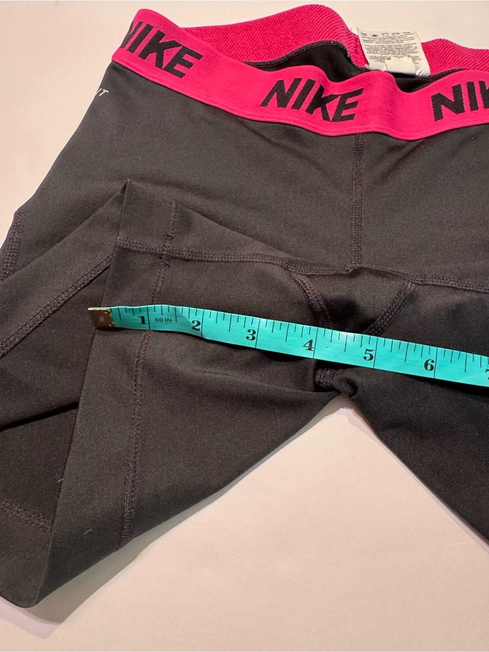 Nike Pro Women Tight Fit 5